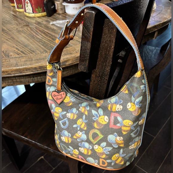 Dooney & Bourke Handbags - Y2K Dooney & Bourke  Retro Bumble Bee Bag